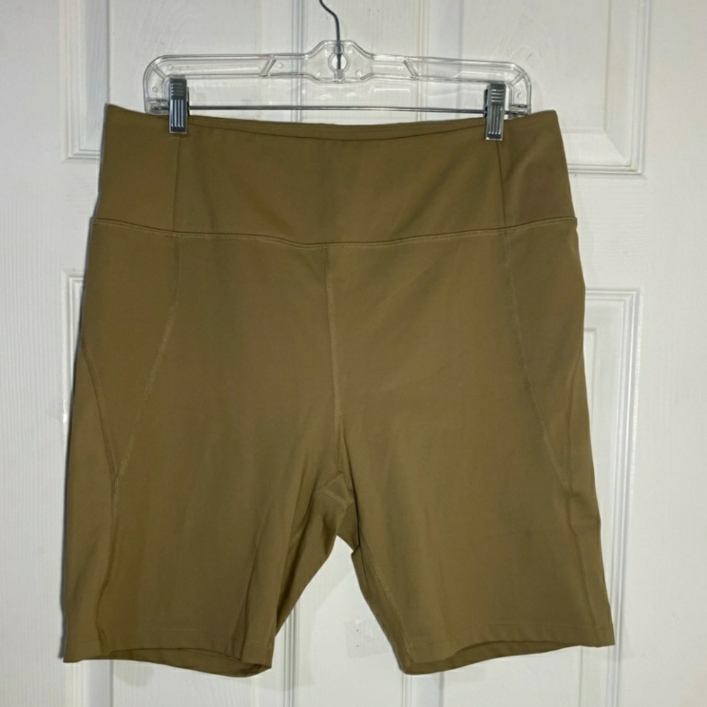 Girlfriend Collective Xiomara High-Rise Bike Shorts